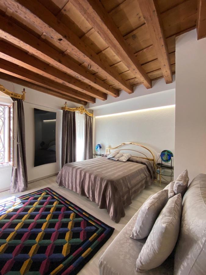 Ln Homes Venice - San Marco Canal View Екстер'єр фото