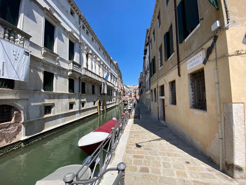 Ln Homes Venice - San Marco Canal View Екстер'єр фото